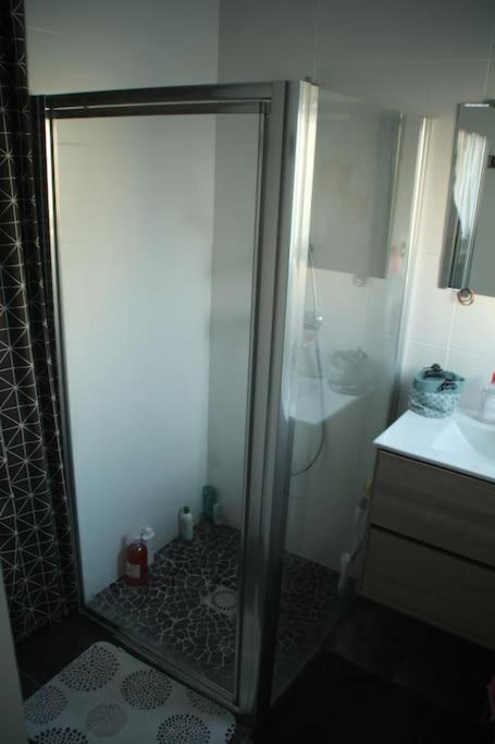 Jolie Chambre Dans Quartier Calme Eysines Kültér fotó